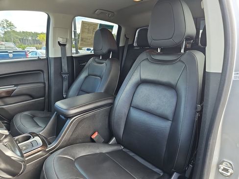 Used 2017 GMC Canyon SLT w/ Driver Alert Package image 19