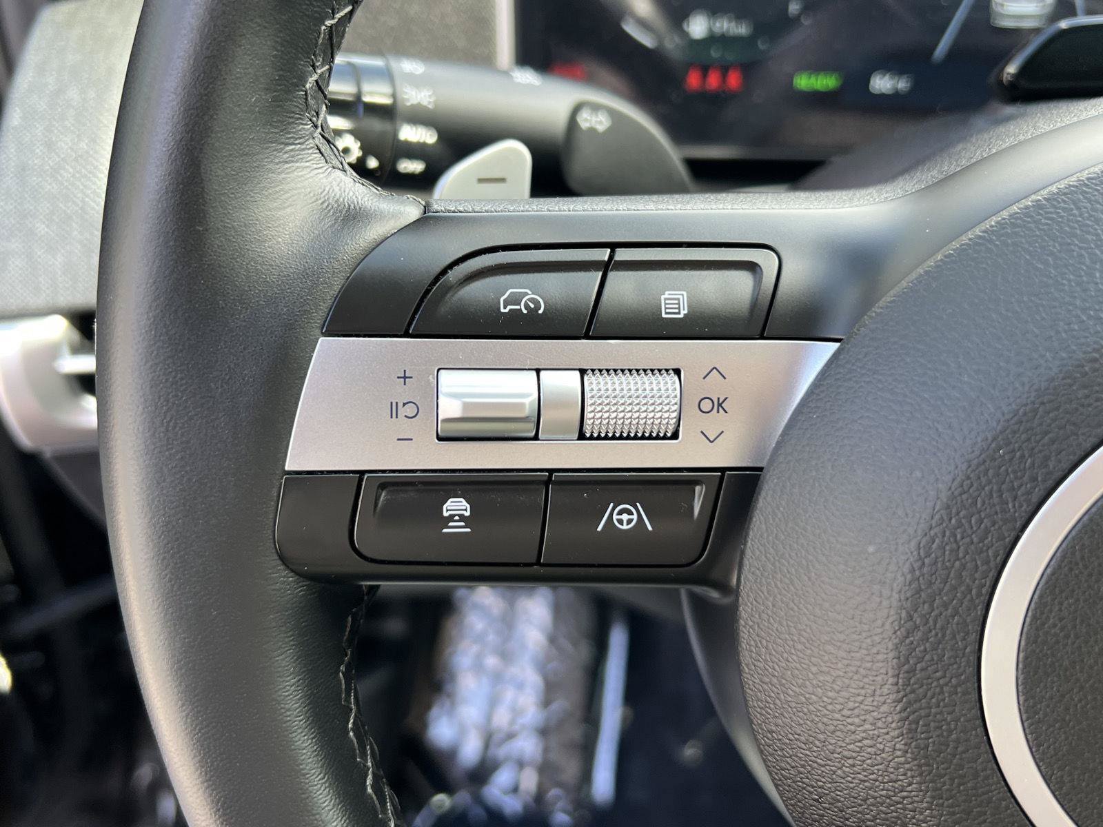 Certified 2025 Hyundai Tucson SEL AWD/4WD image 25