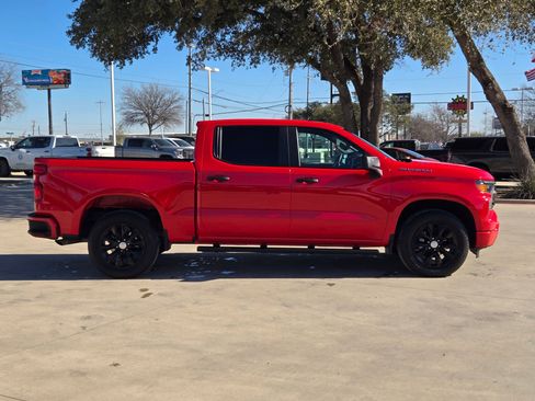 Certified 2025 Chevrolet Silverado 1500 Custom image 2