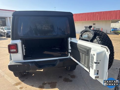 Used 2022 Jeep Wrangler Unlimited Sport image 28