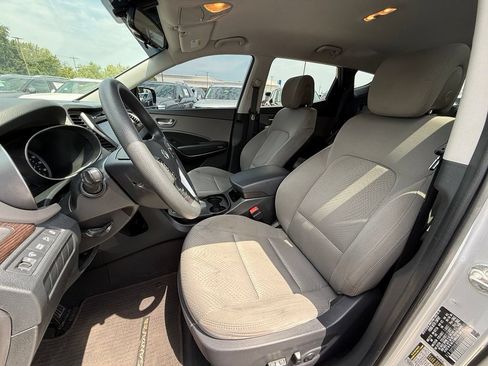 Used 2018 Hyundai Santa Fe Sport w/ 2.4L Value Package 02 FWD image 27