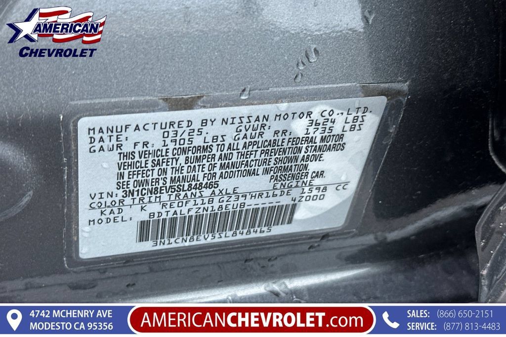 Used 2025 Nissan Versa SV FWD image 38