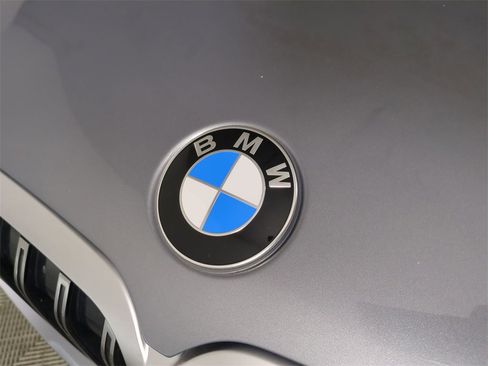 Used 2025 BMW X7 xDrive40i image 13