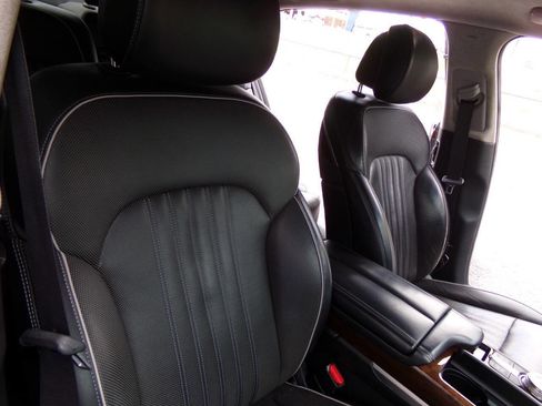 Used 2017 Genesis G90 5.0 Ultimate image 28