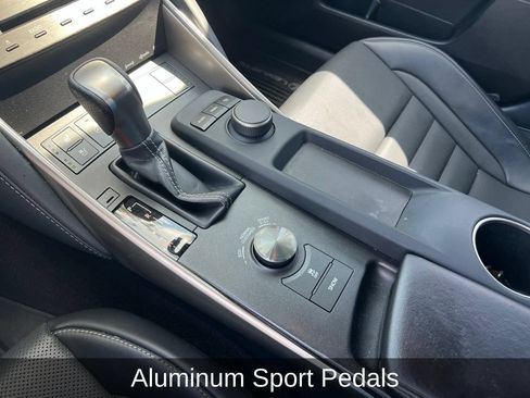 Used 2020 Lexus IS 350 F Sport w/ F Sport Package RWD image 21