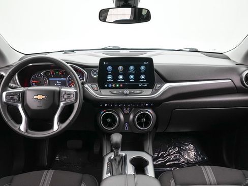 Used 2025 Chevrolet Blazer LT AWD/4WD image 15