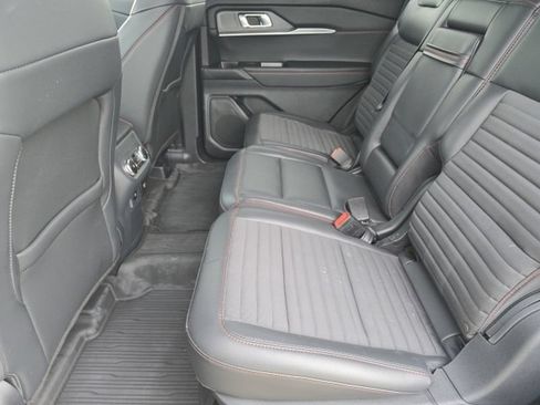 Used 2025 Ford Explorer ST-Line w/ Premium Package RWD image 11