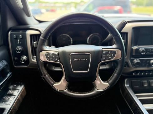 Used 2016 GMC Sierra 2500 Denali w/ Duramax Plus Package AWD/4WD image 19