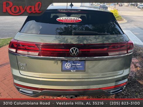 Certified 2026 Volkswagen Atlas Cross Sport SE w/ Panoramic Sunroof Package FWD image 3