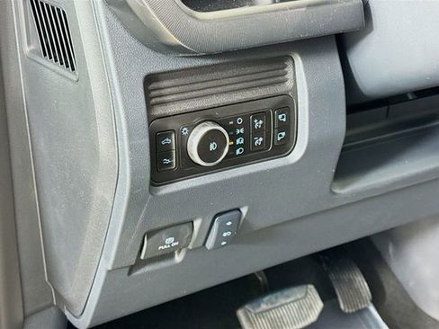 New 2026 Ford F450 Platinum w/ FX4 Off-Road Package image 10