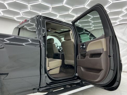 Used 2016 GMC Sierra 2500 Denali w/ Duramax Plus Package AWD/4WD image 25