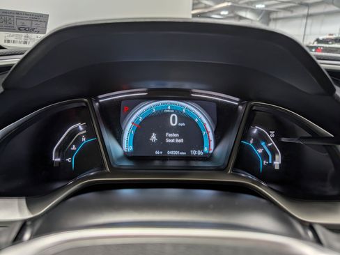 Used 2017 Honda Civic EX-T image 18