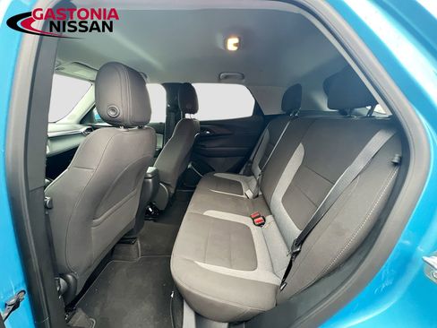 Used 2025 Chevrolet TrailBlazer LT image 31