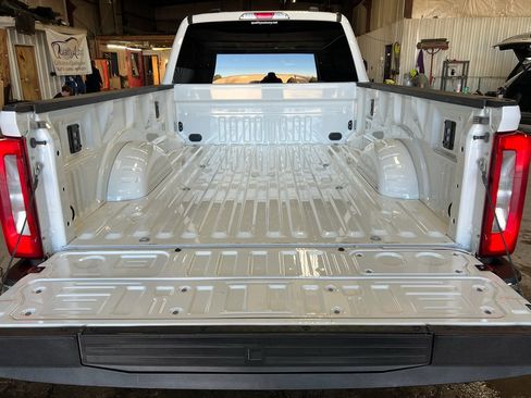 Used 2024 Ford F350 XLT w/ FX4 Off-Road Package image 8