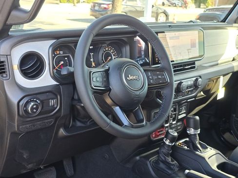 New 2026 Jeep Gladiator Willys image 7