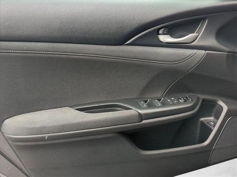 Used 2020 Honda Insight EX image 10