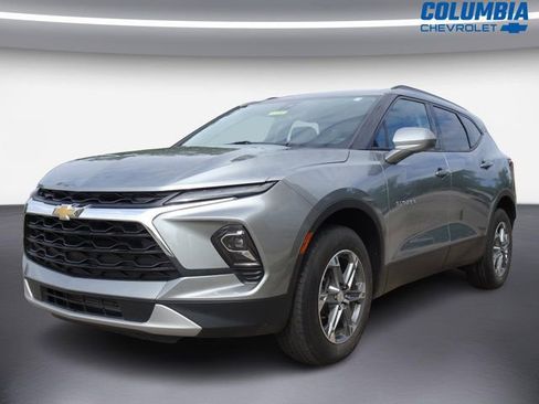 Used 2024 Chevrolet Blazer LT w/ Convenience Package FWD image 6
