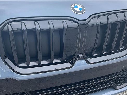 Used 2025 BMW X1 xDrive28i w/ Premium Package image 29