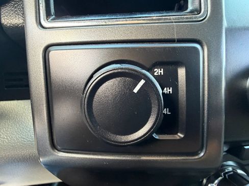 Used 2018 Ford F150 XLT AWD/4WD image 15