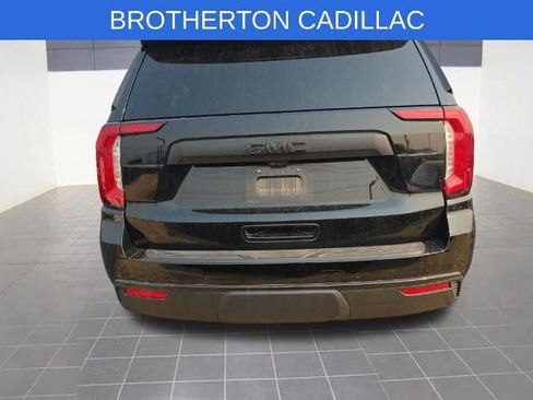 Used 2023 GMC Yukon XL Denali w/ Denali Reserve Package AWD/4WD image 9