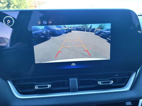 Used 2026 Chevrolet Equinox LT w/ Convenience Package II AWD/4WD image 13