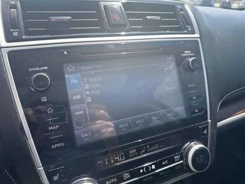 Used 2018 Subaru Outback 3.6R Limited AWD/4WD image 15