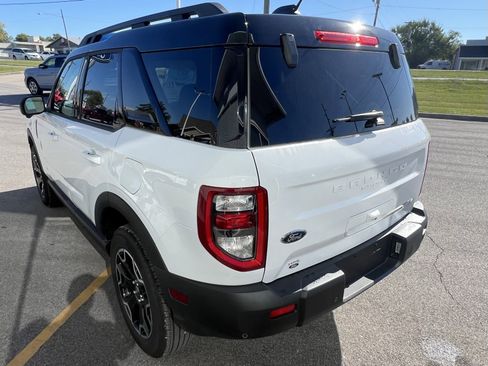 New 2025 Ford Bronco Sport Outer Banks image 5