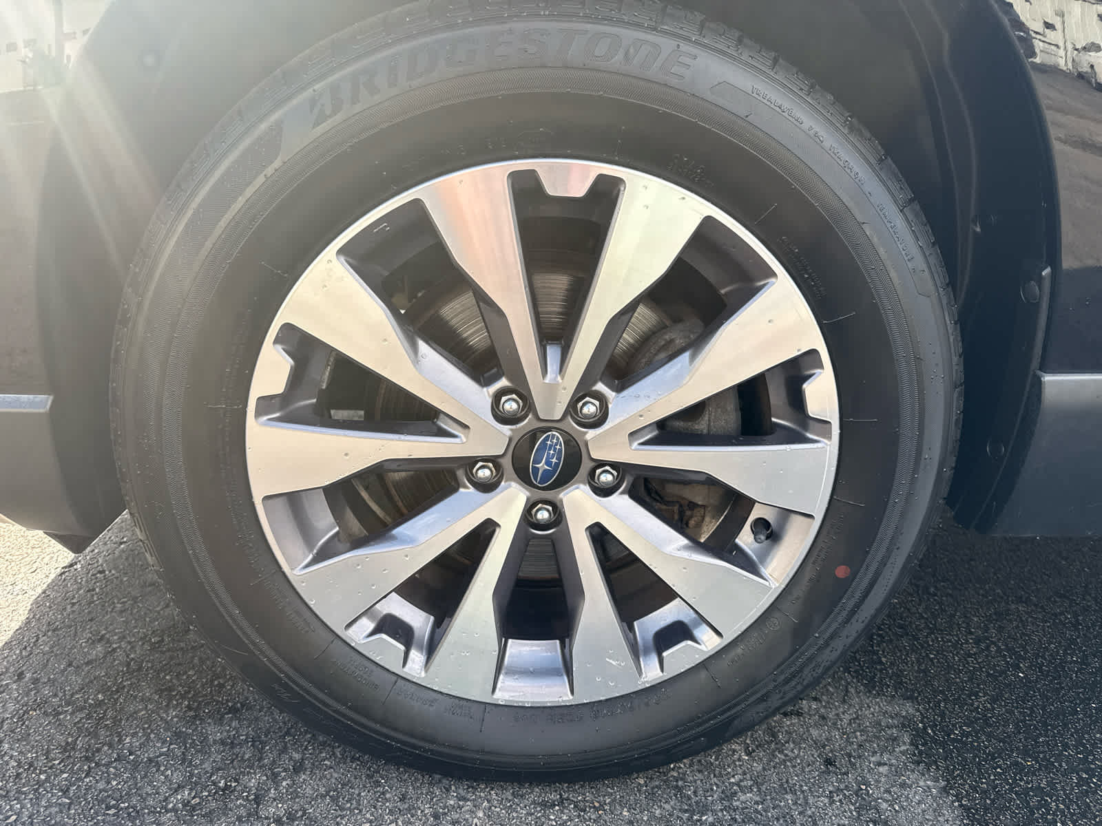Used 2017 Subaru Outback 3.6R Touring AWD/4WD image 9
