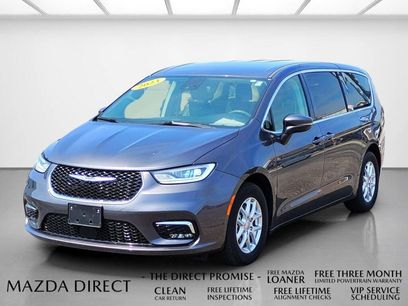 Used 2023 Chrysler Pacifica Touring-L