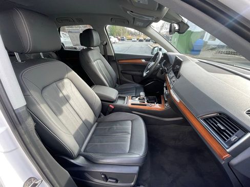 Used 2021 Audi Q5 2.0T Premium image 32