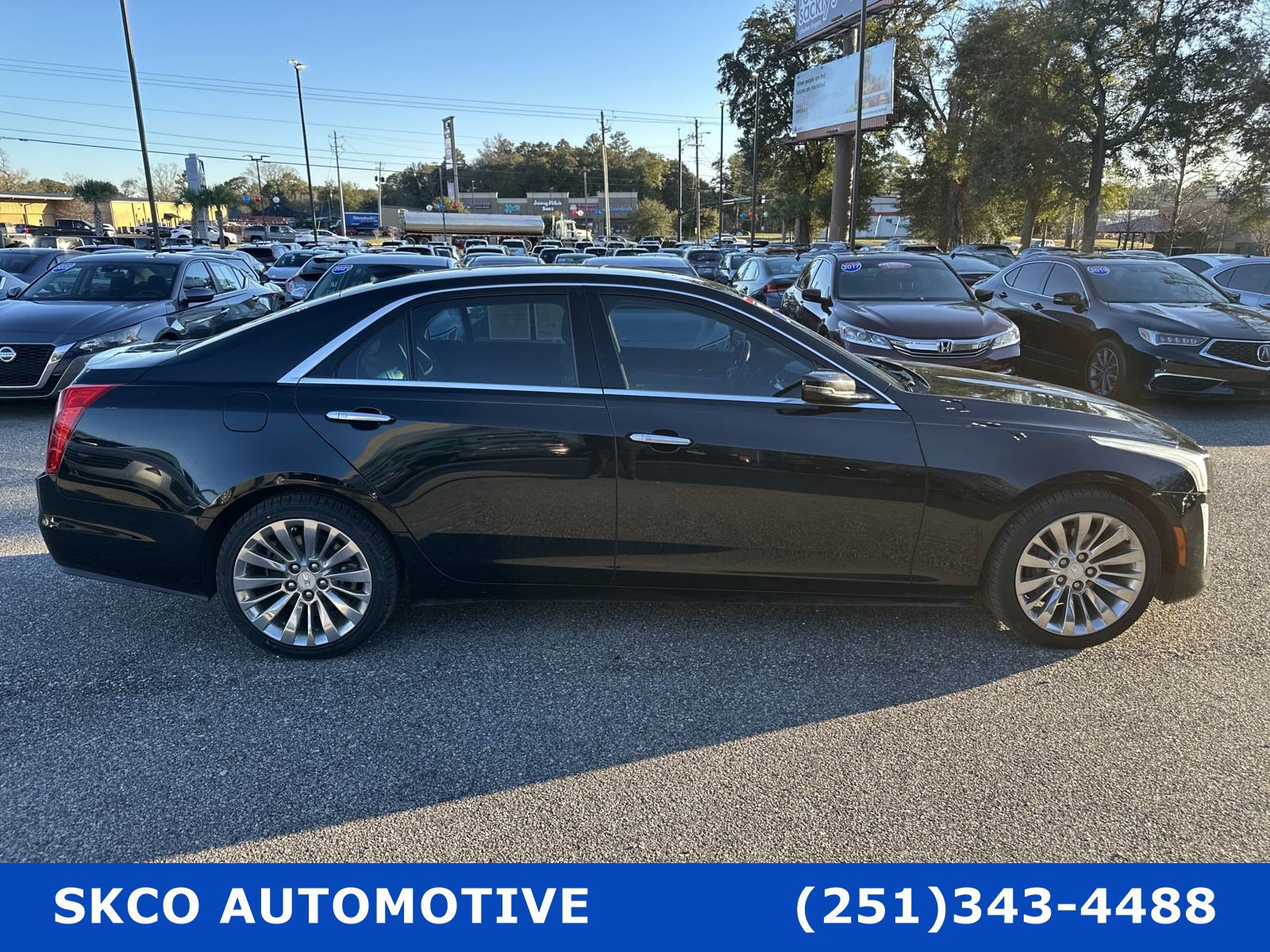 Used 2018 Cadillac CTS Sedan RWD image 6