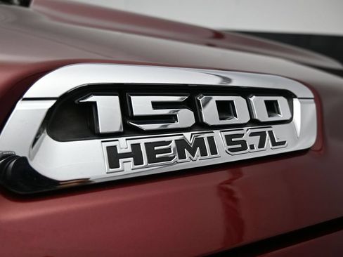 Used 2019 RAM 1500 Big Horn AWD/4WD image 24