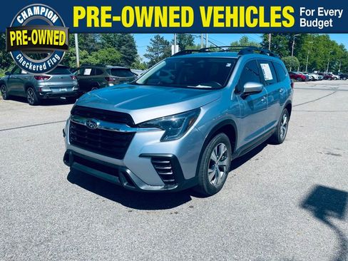 Used 2024 Subaru Ascent Premium w/ Convenience Package AWD/4WD image 1