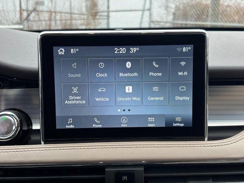 Used 2022 Lincoln Corsair FWD w/ Equipment Group 101A image 22