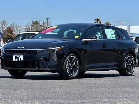 New 2026 Kia K4 GT-Line FWD image 8