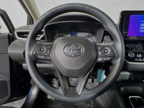 Used 2024 Toyota Corolla LE FWD image 15