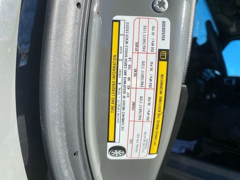 Used 2019 Jeep Wrangler Sport image 28