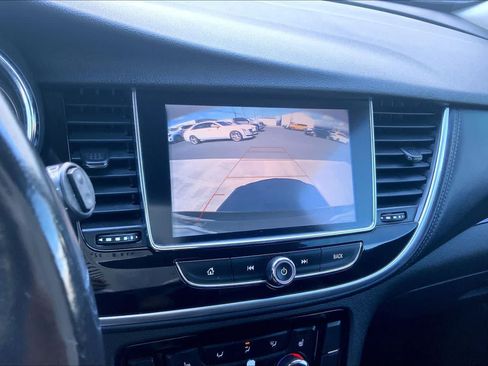 Used 2019 Buick Encore Essence FWD image 26