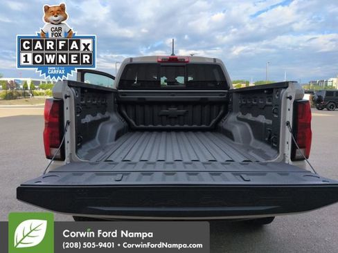 Used 2026 Chevrolet Colorado ZR2 w/ Technology Package AWD/4WD image 29