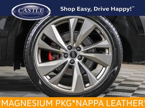 Used 2025 Audi SQ5 Premium Plus image 13