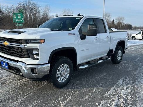 New 2026 Chevrolet Silverado 2500 LT w/ All Star Edition AWD/4WD image 8