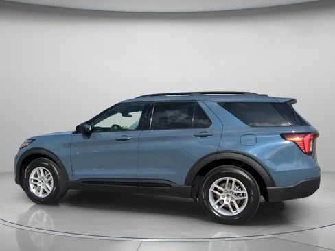 New 2026 Ford Explorer Active image 13