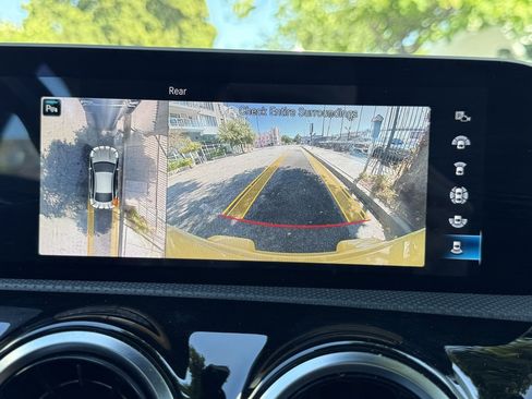 Used 2020 Mercedes-Benz CLA 250 4MATIC image 20