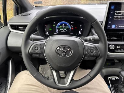 Certified 2025 Toyota Corolla SE