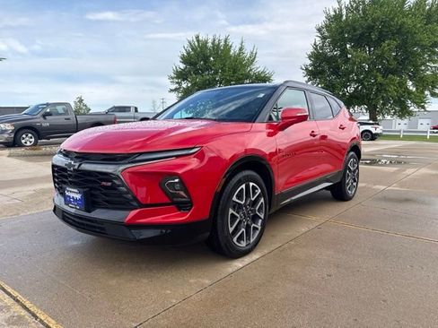 Used 2023 Chevrolet Blazer RS w/ Driver Confidence II Package AWD/4WD image 5