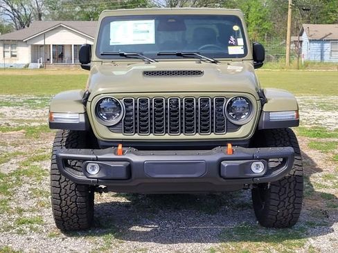 New 2026 Jeep Gladiator Mojave image 3