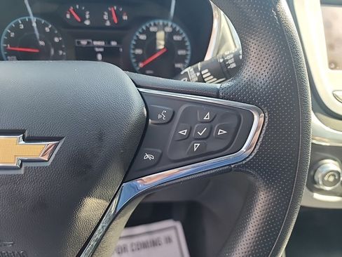 Used 2020 Chevrolet Equinox LS w/ LS Convenience Package FWD image 22