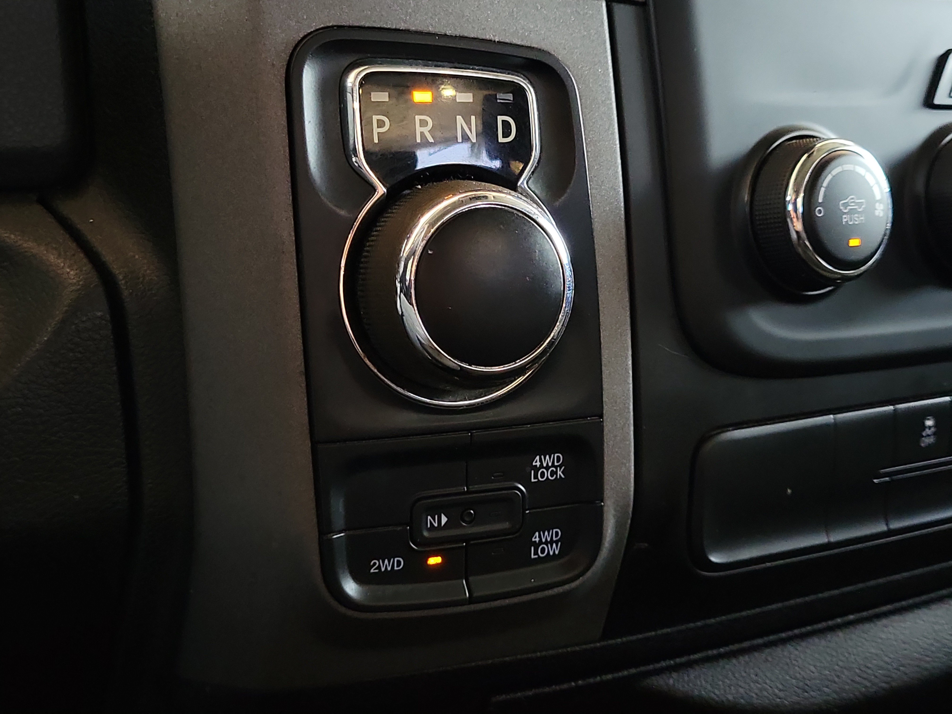 Used 2019 RAM 1500 Express AWD/4WD image 29