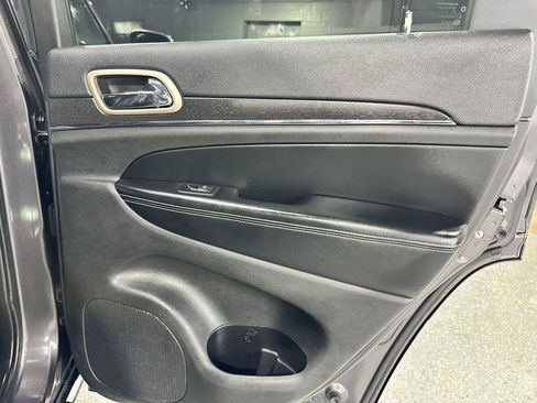 Used 2015 Jeep Grand Cherokee Limited AWD/4WD image 37
