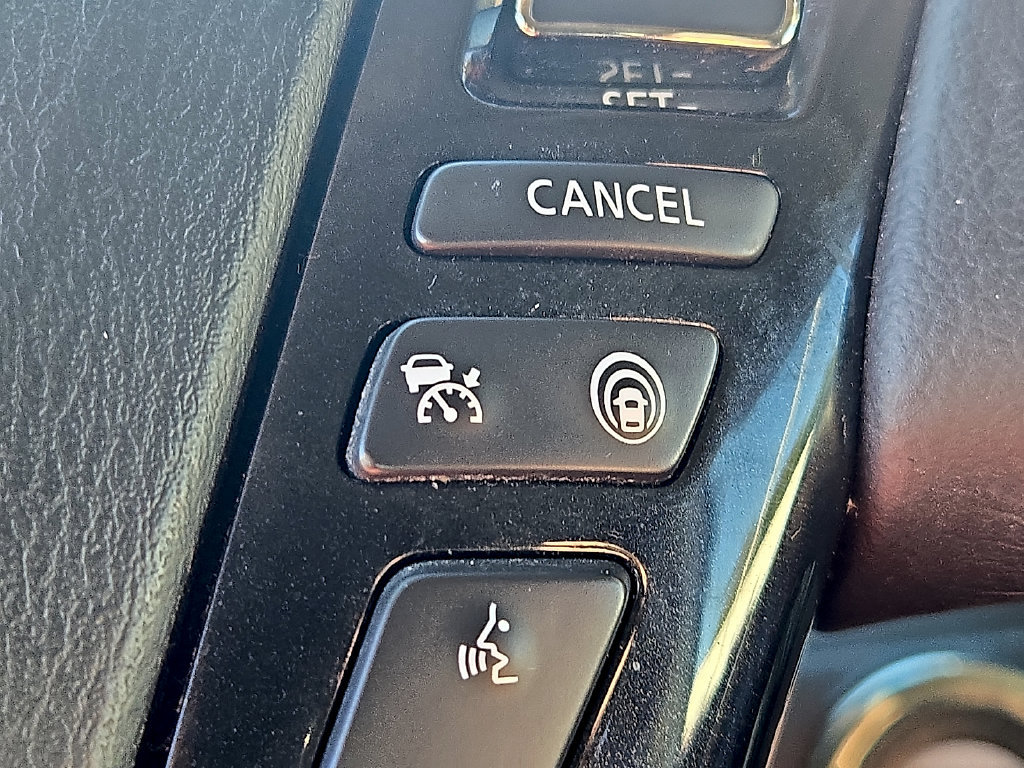 Used 2021 Nissan Armada SV w/ SV Appearance Package AWD/4WD image 27